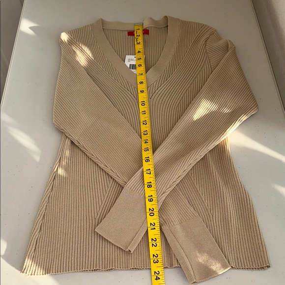 Guess Beige V-Neck Ribbed Sweater - Picture 8 of 16